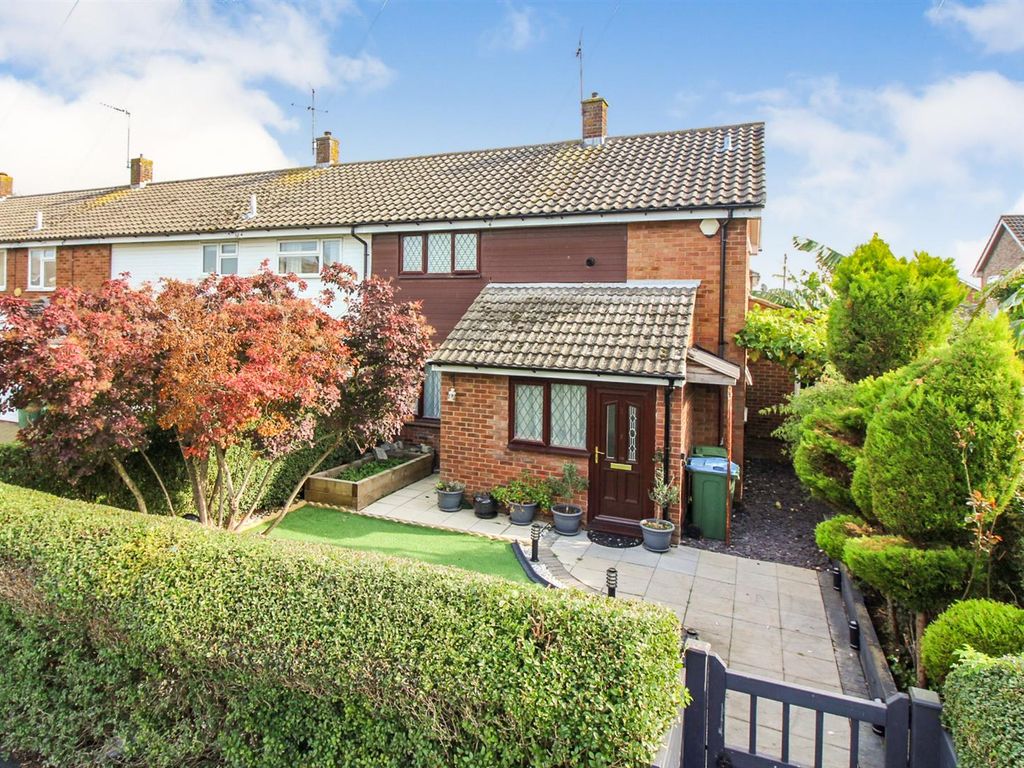 Kinson Green, Aylesbury HP20  