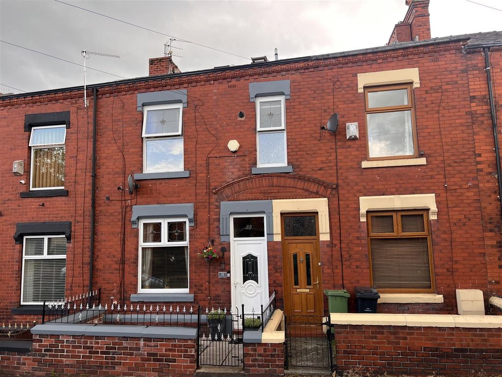 2 bed terraced house for sale in Russell Street, Dukinfield SK16 Zoopla