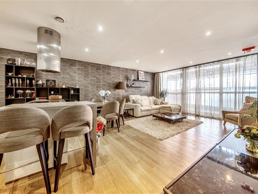 New home, 2 bed flat for sale in Rope Street, London SE16, £520,000