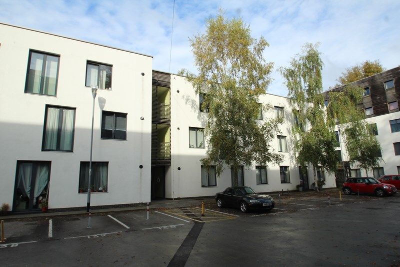 1 bed flat for sale in Greensted Court, Godstone Road, Whyteleafe