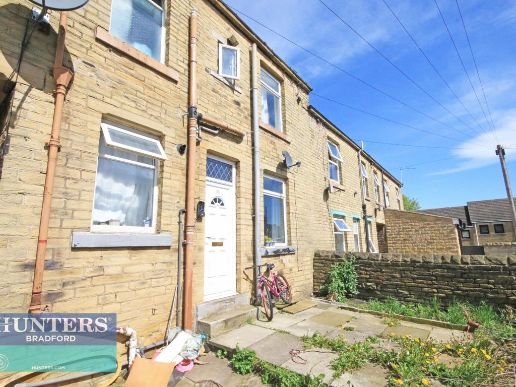 2 bed terraced house for sale in Mark Street West Bowling, Bradford