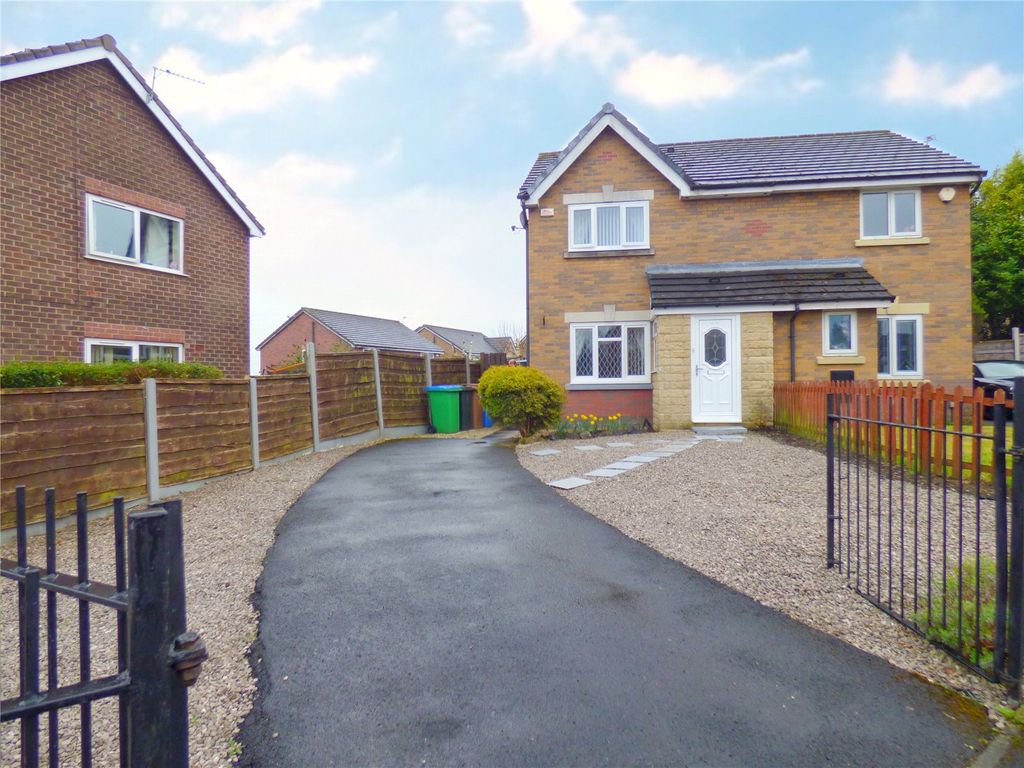 3 bed semidetached house for sale in Argyle Street, Heywood, Greater