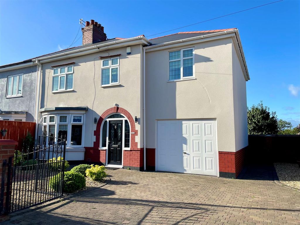 4 bed semidetached house for sale in Sunderland Road, South Shields