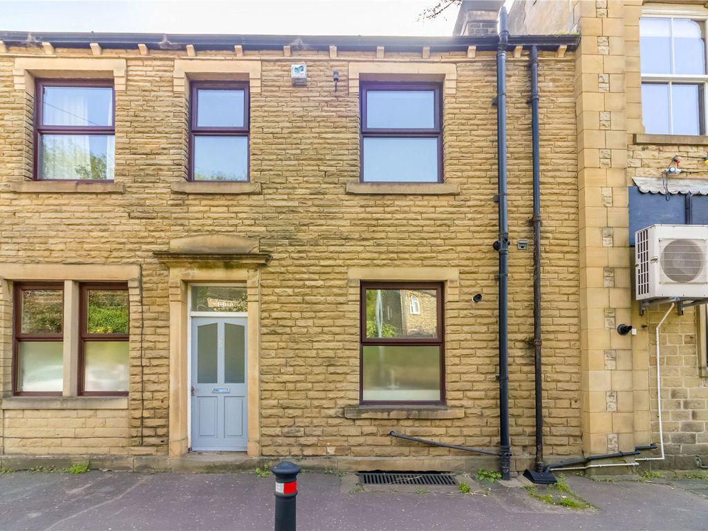 2 bed terraced house to rent in Carr Lane, Slaithwaite, Huddersfield