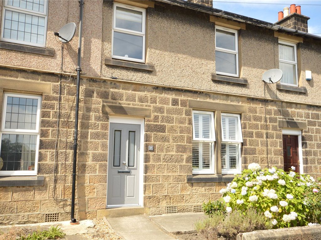 3 bed terraced house for sale in Ings Lane, Guiseley, Leeds LS20 Zoopla