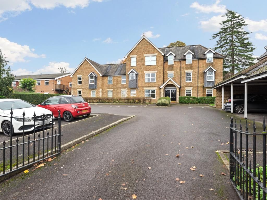 Epsom Road, Guildford GU1  