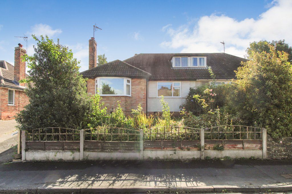 2 bed bungalow for sale in St. Margarets Road, Knaresborough, North Yorkshire HG5, £265,000 Zoopla