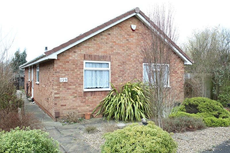 3 bed detached bungalow for sale in Royal Oak Drive, Selston
