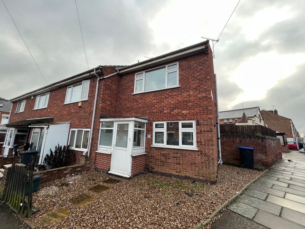 Knighton Lane, Leicester, Leicestershire LE2  