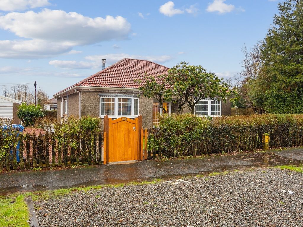 3 bed detached bungalow for sale in East King Street, Helensburgh