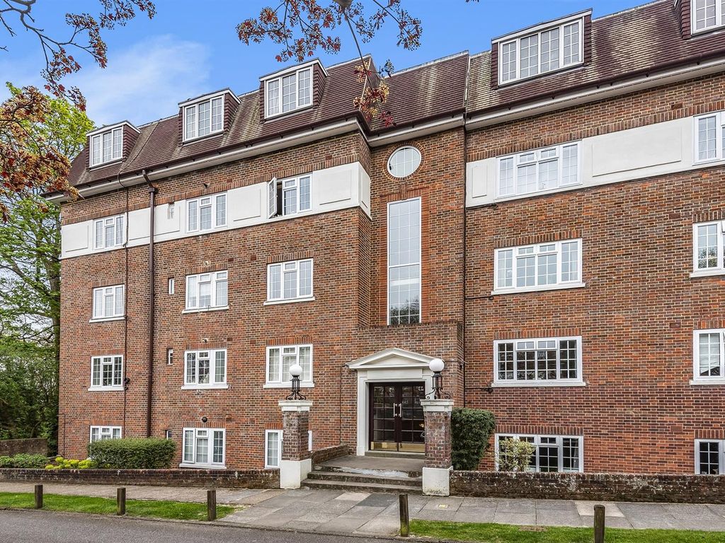 3 bed flat for sale in Sudbury Hill, HarrowOnTheHill, Harrow HA1, £