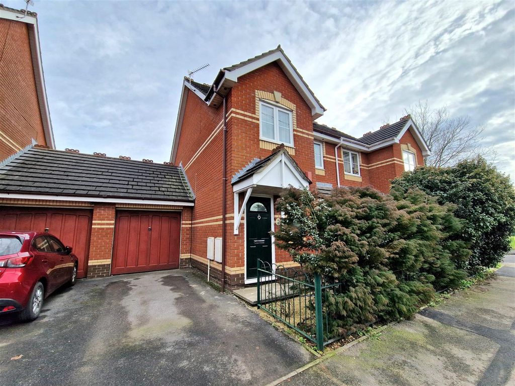 4 bed semidetached house for sale in Audley Road, Chippenham SN14 Zoopla