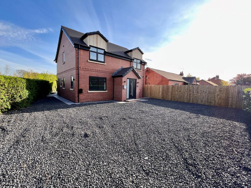 New home, 4 bed detached house for sale in Chain House Lane, Whitestake