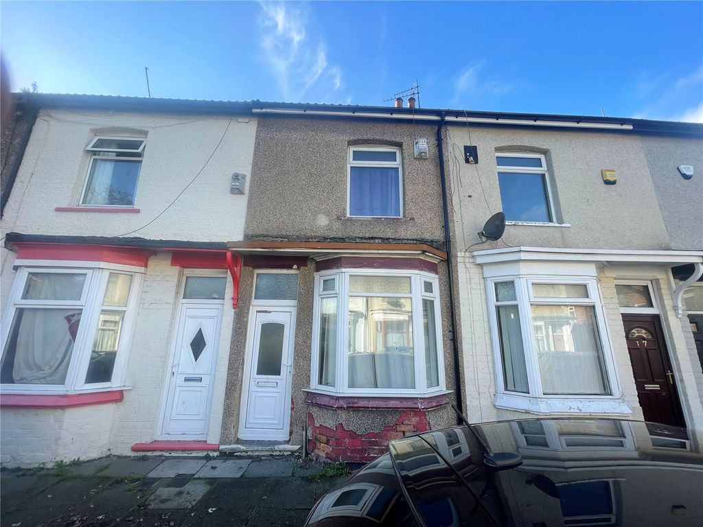 2 bed terraced house for sale in Cadogan Street, North Ormesby