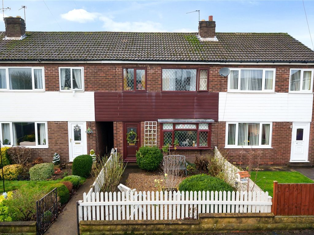 3 bed town house for sale in Westgate Court, Lofthouse, Wakefield, West