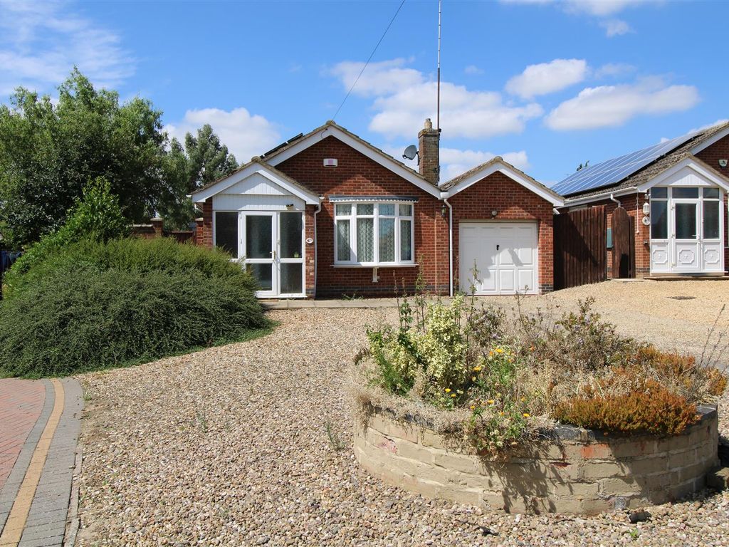 2 bed property for sale in Abbot Close, Daventry NN11 Zoopla