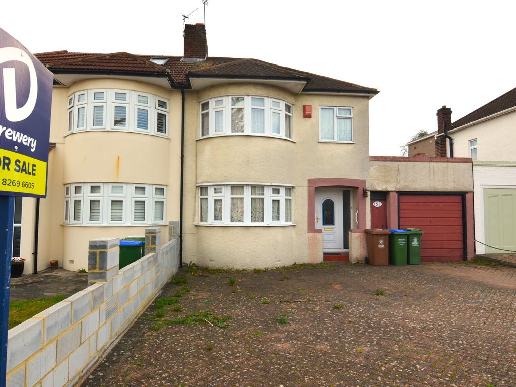 3 bed semidetached house for sale in Wren Road, Sidcup DA14, £575,000