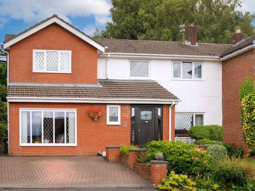 4 bed semidetached house for sale in Smith Lane, Egerton, Bolton BL7