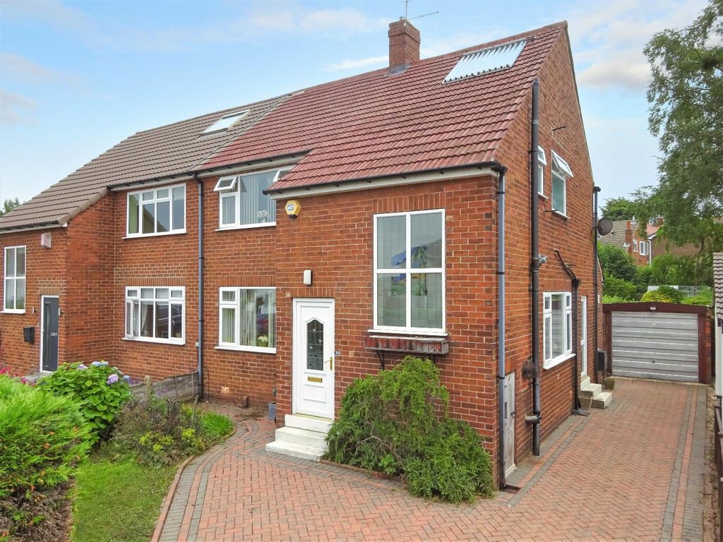 3 bed semidetached house for sale in Kirkwood Crescent, Cookridge