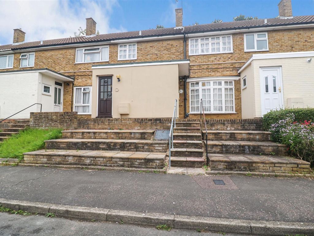 3 bed terraced house for sale in Fold Croft, Harlow CM20, £290,000 Zoopla