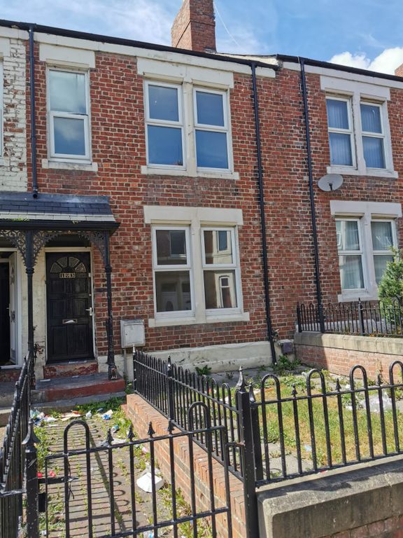 3 bed terraced house to rent in Hugh Gardens, Newcastle Upon Tyne NE4