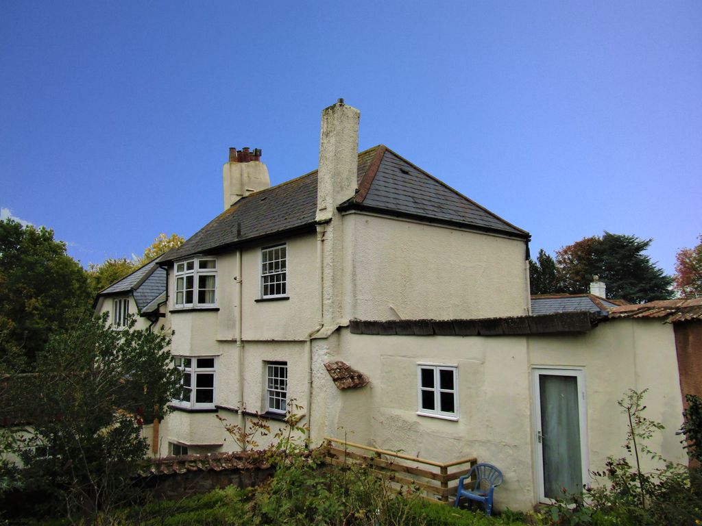 5 bed semidetached house to rent in Balls Farm Road, Exeter EX2 Zoopla