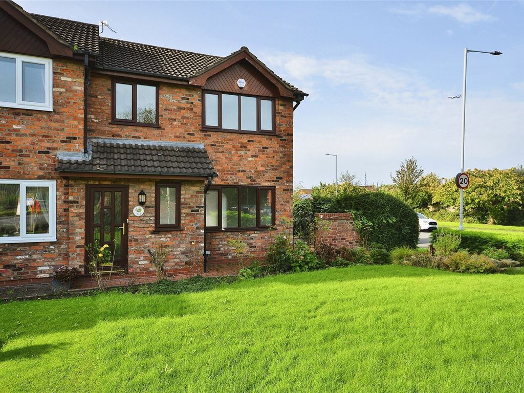 3 bed semidetached house for sale in Ladybridge Road, Cheadle Hulme