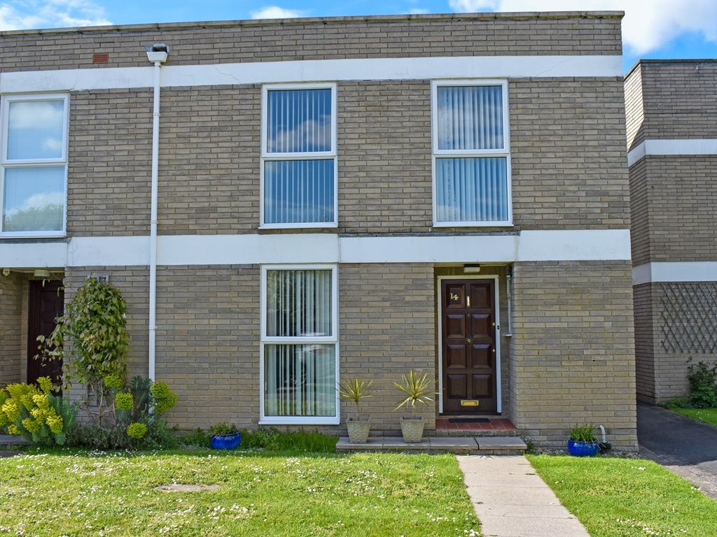 3 bed semidetached house for sale in Kingston Park, Pennington