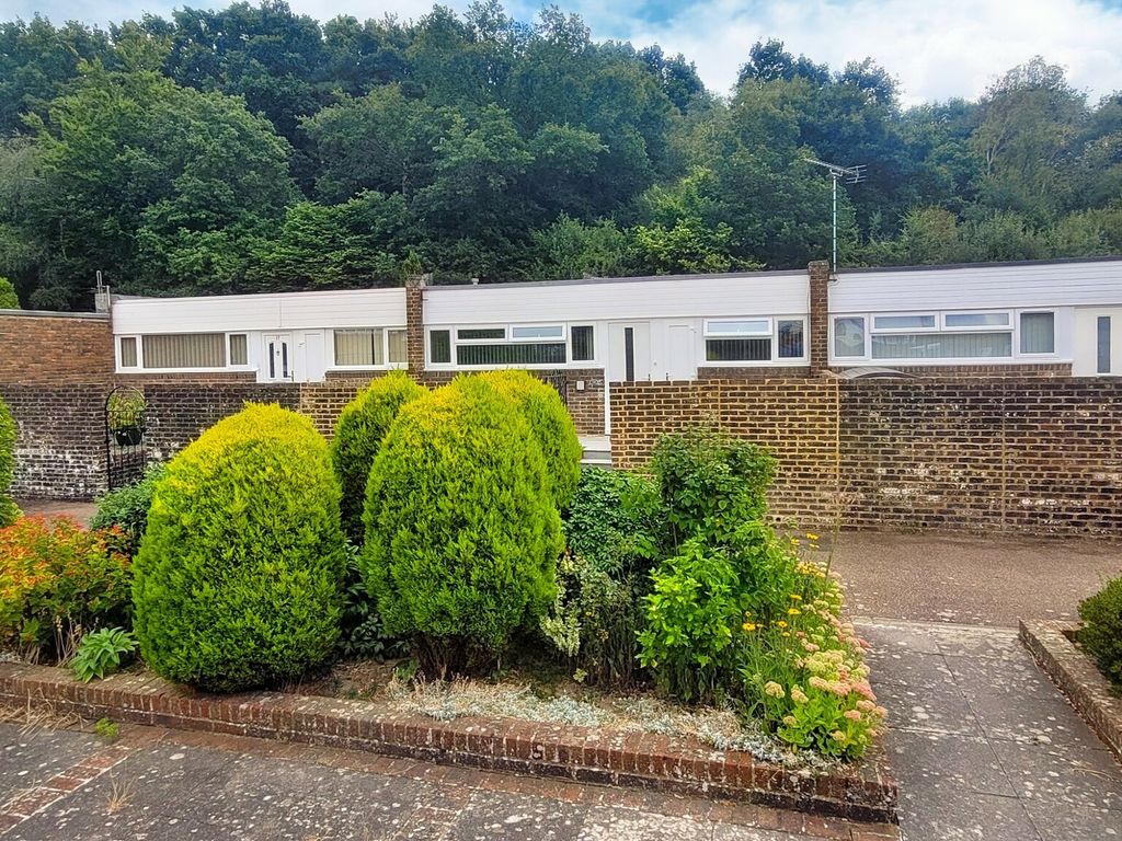 3 bed terraced bungalow for sale in Nymans Court, Forestfield, Crawley