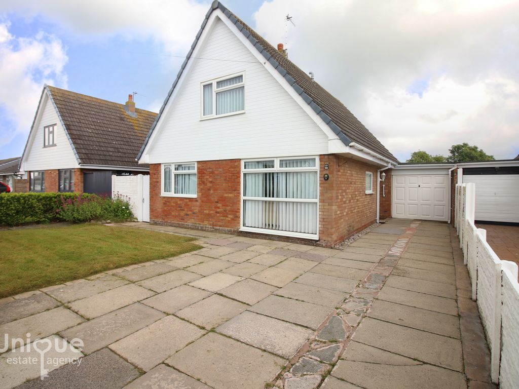 4 bed detached house for sale in Buttermere Avenue, Fleetwood FY7, £