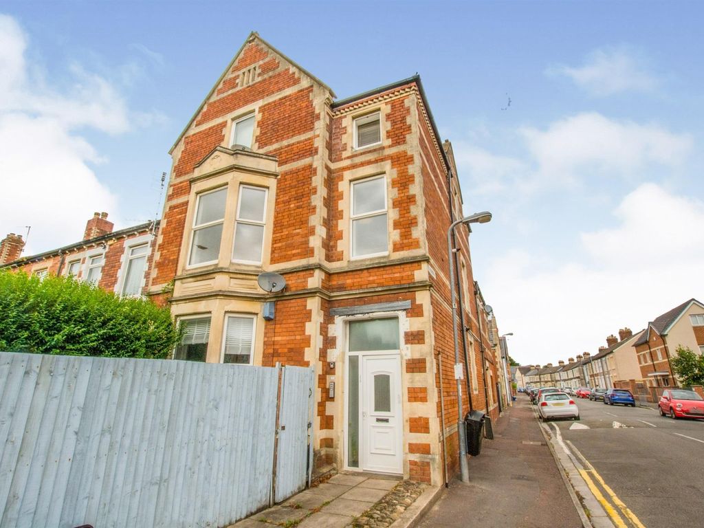 1 bed flat to rent in Cowbridge Road East, Canton, Cardiff CF5, £800