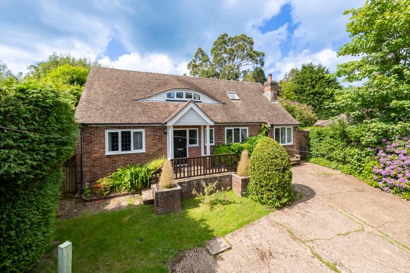 4 bed detached house for sale in Firgrove Road, Cross In Hand