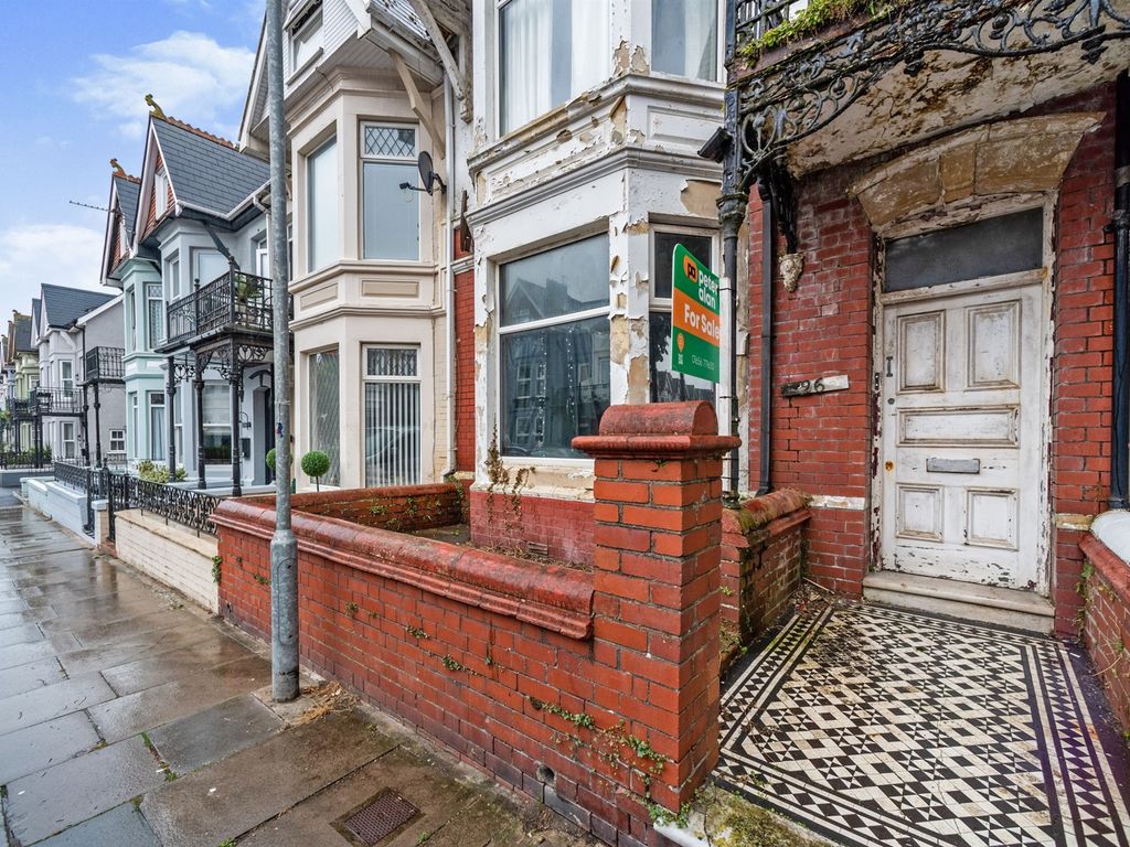 4 bed terraced house for sale in Esplanade Avenue, Porthcawl CF36 Zoopla