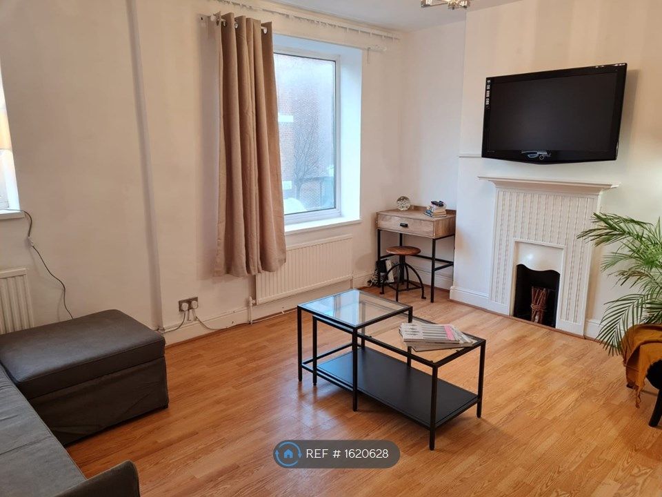 2 bed flat to rent in Bedford House, London NW1 Zoopla