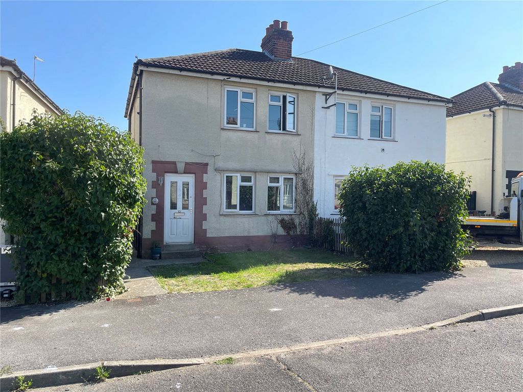3 bed semidetached house for sale in Durley Road, Gosport, Hampshire