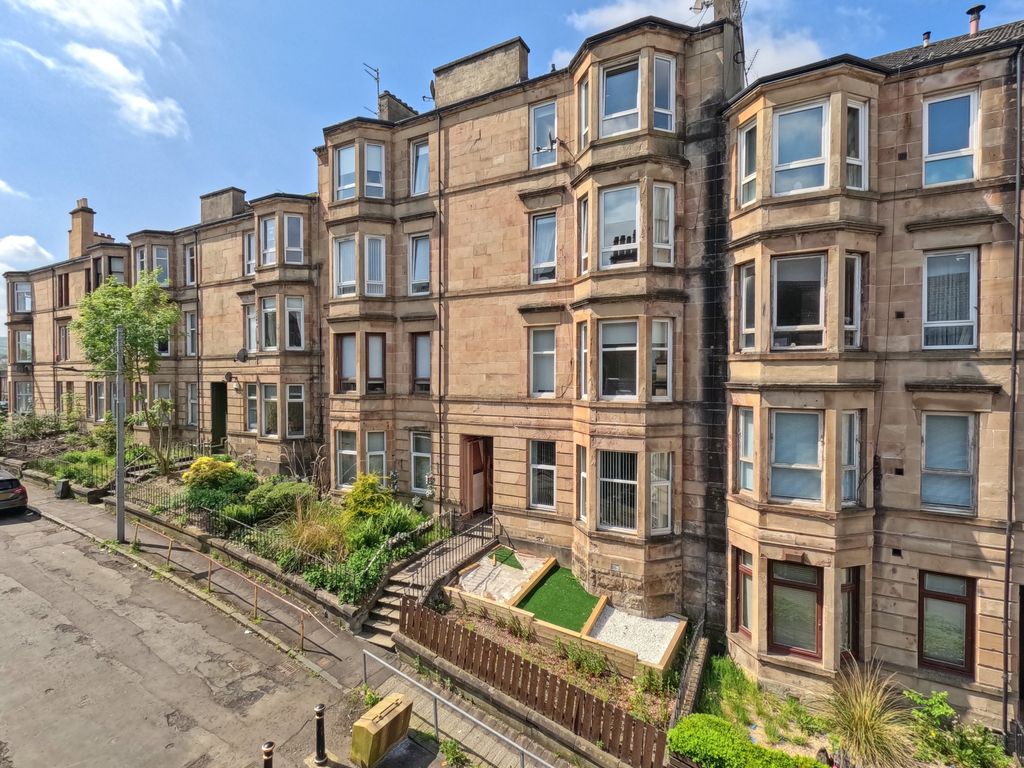 2 bed flat for sale in Wardlaw Drive, Rutherglen, Glasgow G73 Zoopla