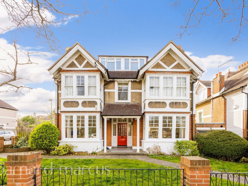 2 bed flat for sale in Park Hill Road, Wallington SM6 Zoopla