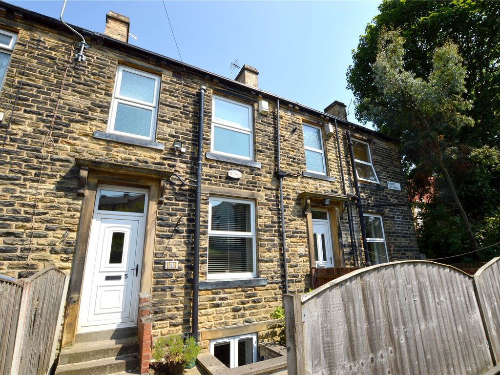 1 bed terraced house for sale in Bakers Cottages, Pudsey, West