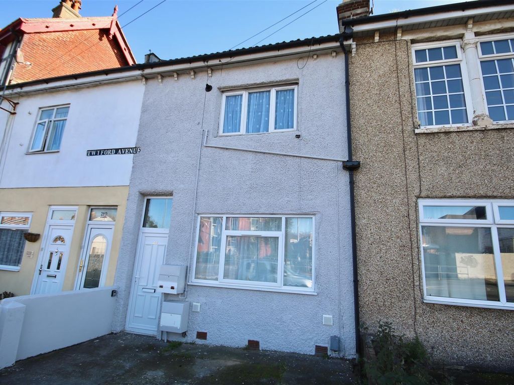 2 bed flat for sale in Twyford Avenue, Portsmouth PO2, £170,000 Zoopla