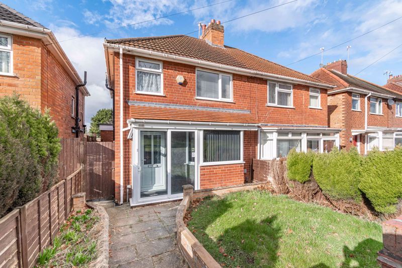 3 bed semidetached house for sale in Monyhull Hall Road, Kings Norton