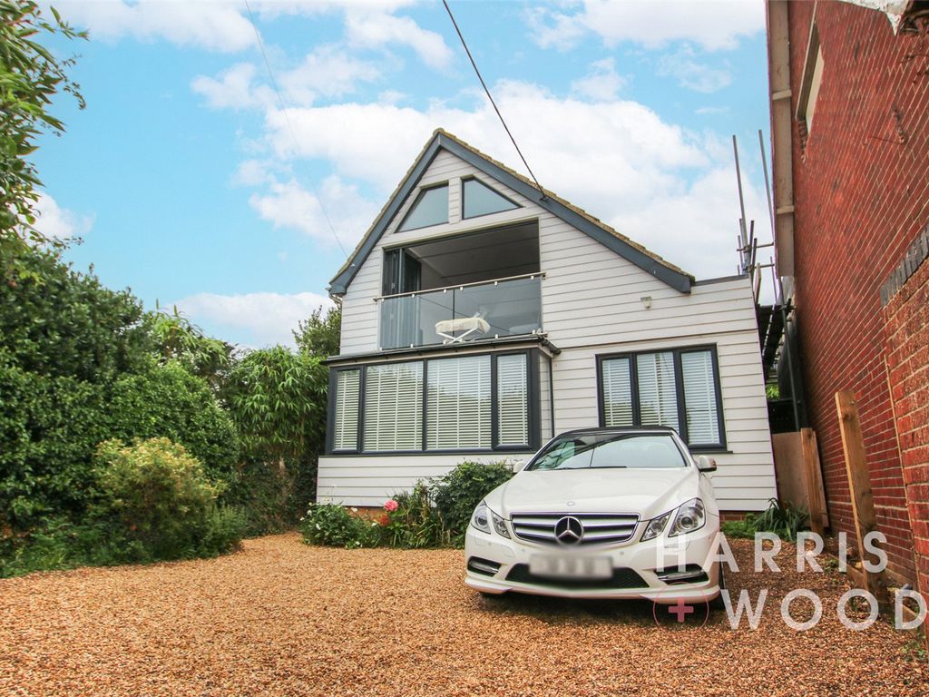 3 bed detached house for sale in City Road, West Mersea, Colchester