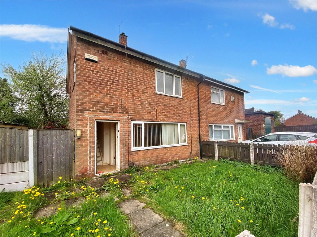 3 bed semidetached house for sale in Newgate Drive, Little Hulton