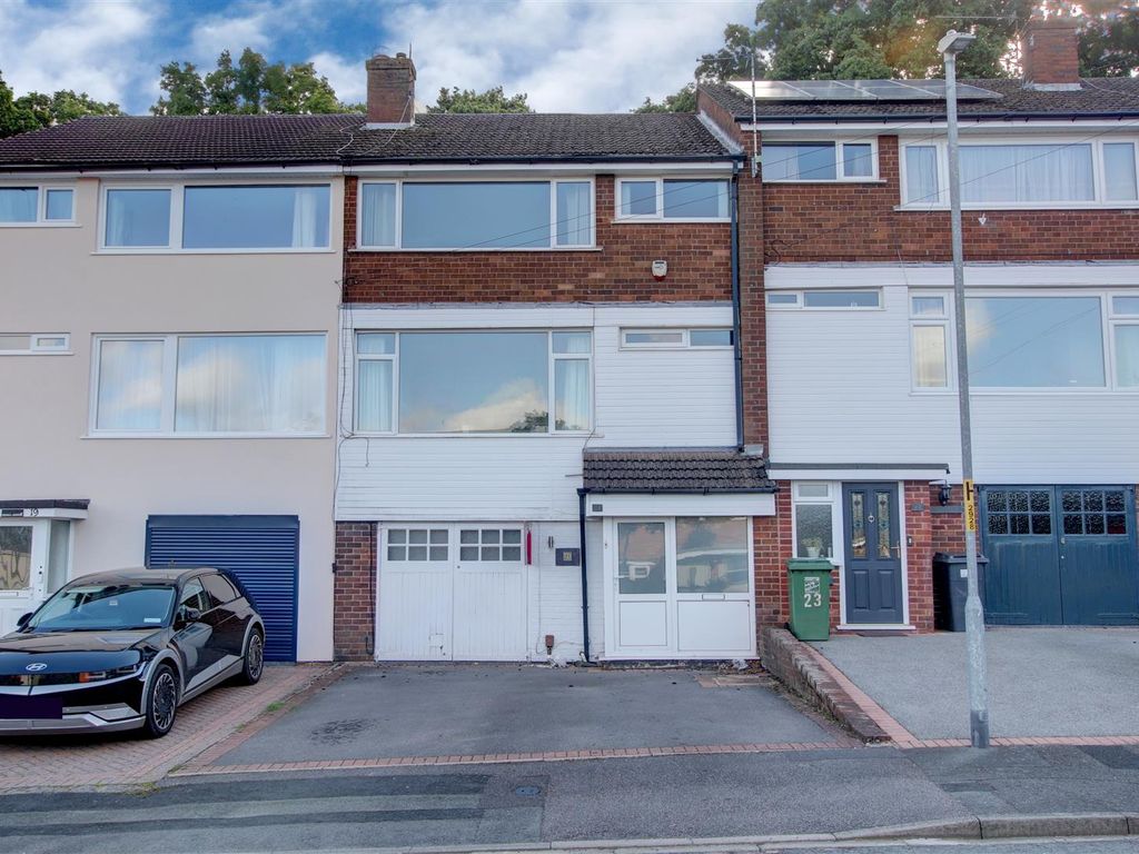 3 bed property to rent in Ferney Hill Avenue, Batchley, Redditch B97