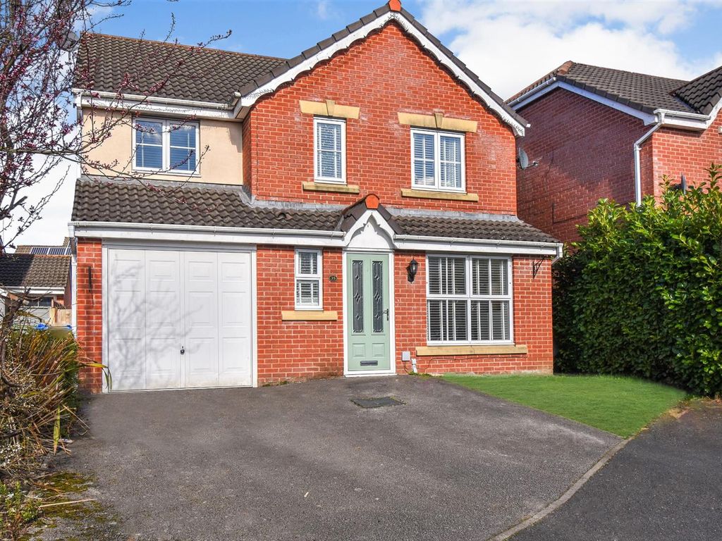 4 bed detached house for sale in Wayfarers Drive, Tyldesley, Manchester