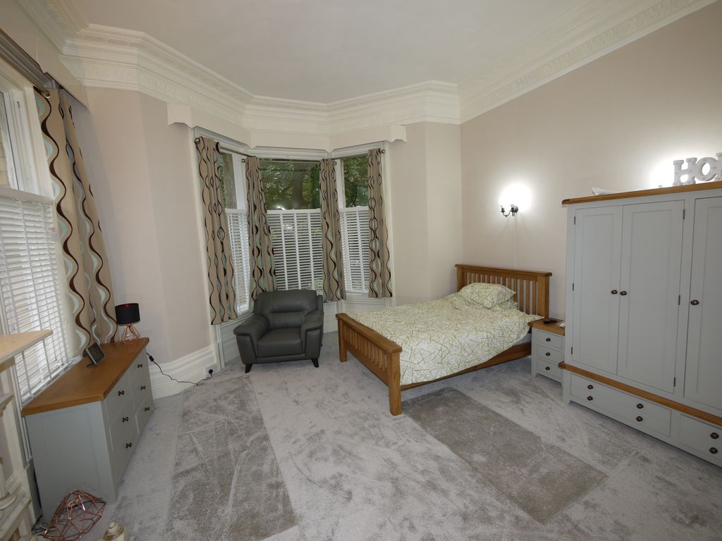 1 bed flat to rent in North Hill Road, Leeds LS6 Zoopla