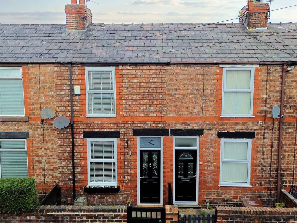 2 bed terraced house for sale in Chamberlain Street, St. Helens WA10, £