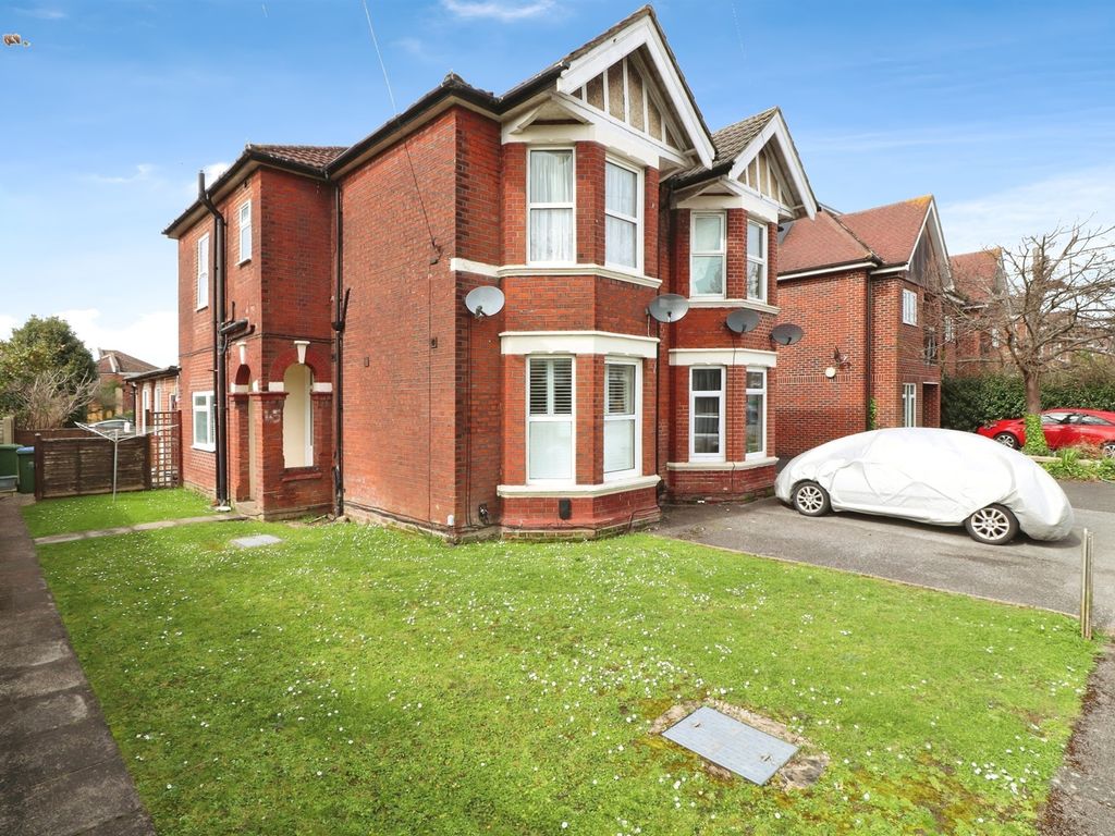 Studio for sale in Arthur Road, Shirley, Southampton SO15, £60,000 Zoopla