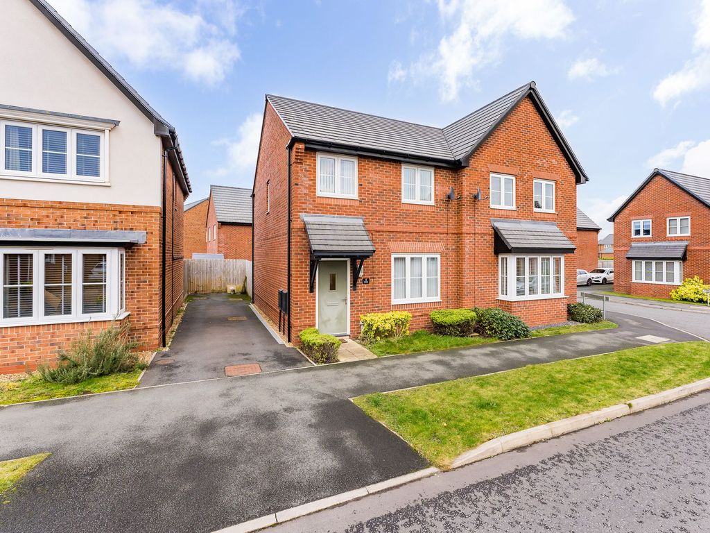 3 bed semidetached house for sale in Winscar Close, Great Sankey WA5
