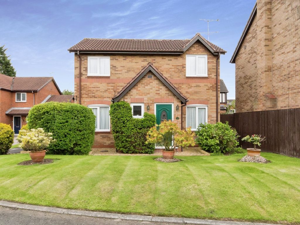 3 bed detached house for sale in Mere Bank, Davenham, Northwich, Cheshire CW9 Zoopla