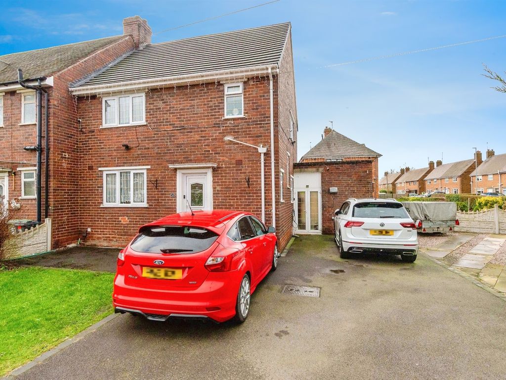 3 bed end terrace house for sale in Burns Road, Wednesbury WS10, £